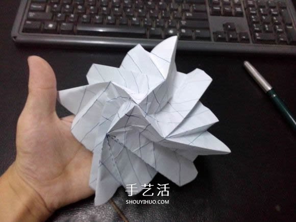 妮妮玫瑰的折法圖解 手工漂亮紙玫瑰折紙步驟 -  rpnrmr.com