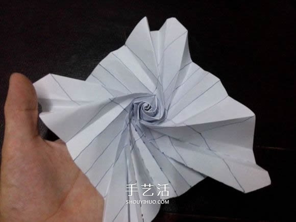 妮妮玫瑰的折法圖解 手工漂亮紙玫瑰折紙步驟 -  rpnrmr.com