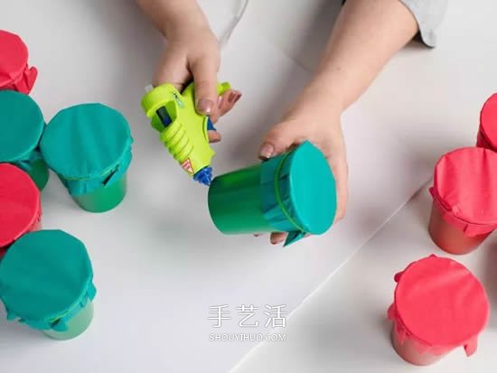 內(nèi)藏禮物的圣誕樹DIY 創(chuàng)意紙杯圣誕樹制作 -  rpnrmr.com