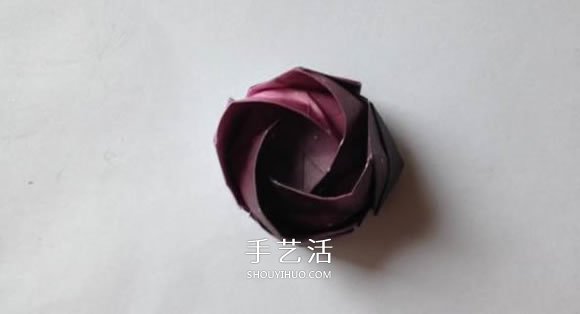 川崎玫瑰的經(jīng)典折法圖解 怎么折川崎玫瑰花教程 -  rpnrmr.com