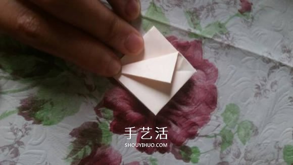 百合花的折法簡單易學 怎么折百合花的圖片 -  rpnrmr.com