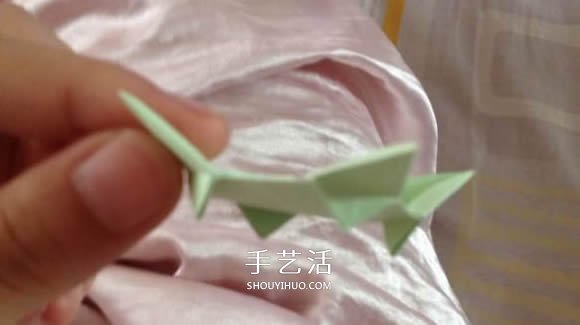 簡單花萼的折法圖解 搭配到紙花上更好看！ -  rpnrmr.com