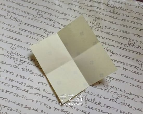 看著很像四葉草 漂亮四瓣紙花的折紙方法圖解 -  rpnrmr.com