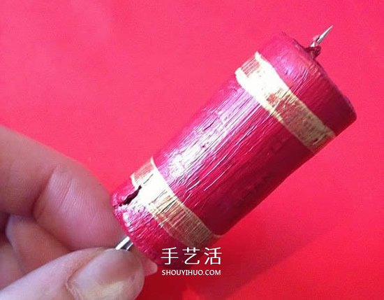 紅酒瓶塞制作爆竹 做一個喜慶的春節(jié)新年掛飾 -  rpnrmr.com