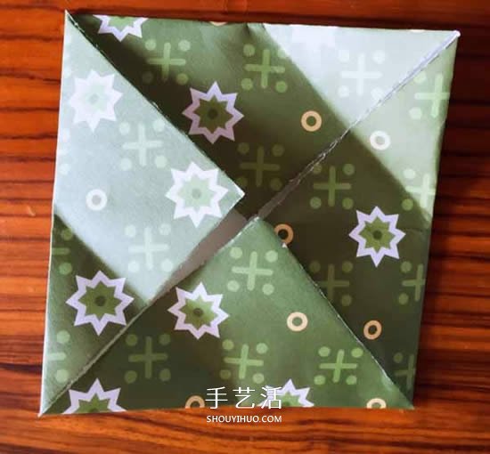卷紙筒廢物利用 和紙花一起做漂亮圣誕花環(huán) -  rpnrmr.com