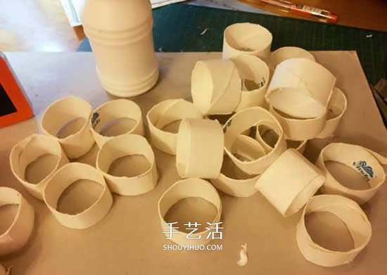 卷紙筒廢物利用 和紙花一起做漂亮圣誕花環(huán) -  rpnrmr.com