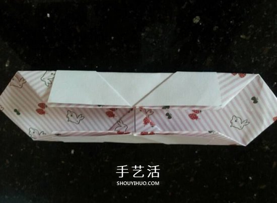 特色紙盒的折法圖解 折一個(gè)四葉草盒子的教程 -  rpnrmr.com
