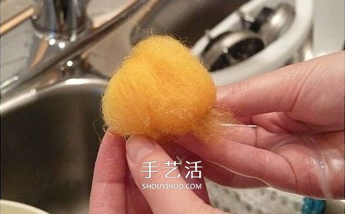 羊毛氈插花裝飾品DIY 只要把羊毛搓成球就可以 -  rpnrmr.com