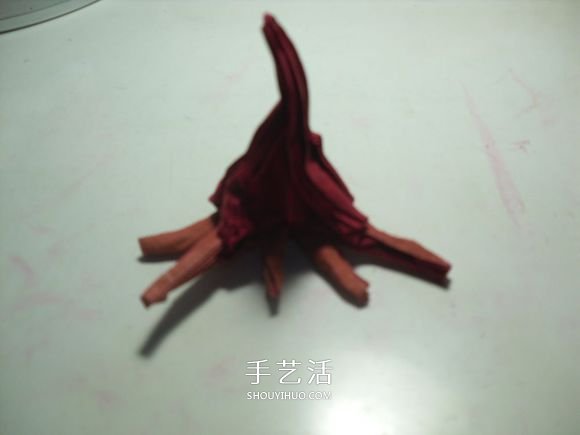 手工篝火的折紙方法 怎么折紙火焰圖解教程 -  rpnrmr.com