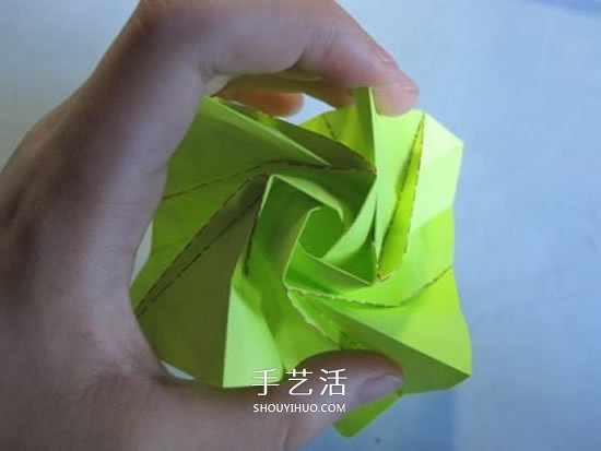 原創(chuàng)紙玫瑰花的折紙圖解 步驟過程非常詳細(xì) -  rpnrmr.com