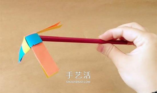 幼兒手工風(fēng)車(chē)圖片步驟 會(huì)旋轉(zhuǎn)的小風(fēng)車(chē)做法 -  rpnrmr.com