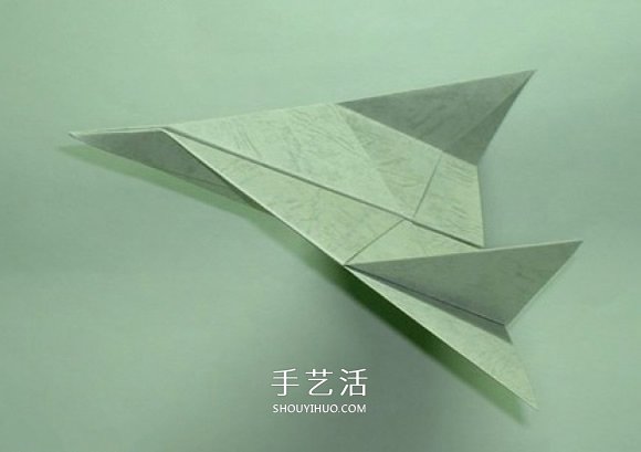 簡單的兒童紙飛機(jī)折紙 折一架帥氣噴氣式飛機(jī) -  rpnrmr.com