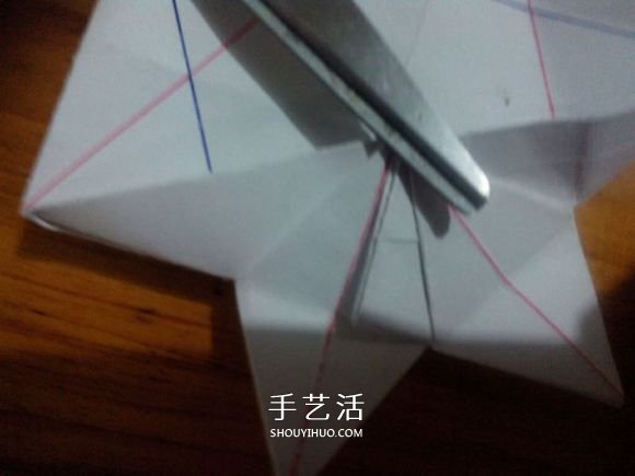 3D立體雪花的折紙圖解 復(fù)雜精美雪花的折法 -  rpnrmr.com