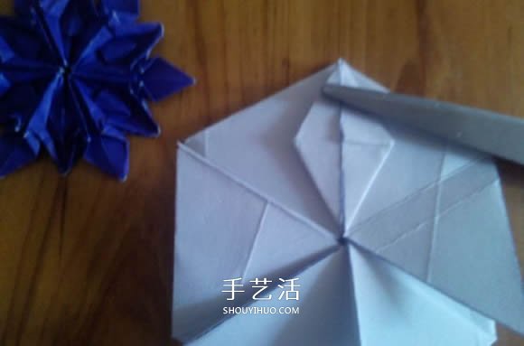 3D立體雪花的折紙圖解 復(fù)雜精美雪花的折法 -  rpnrmr.com