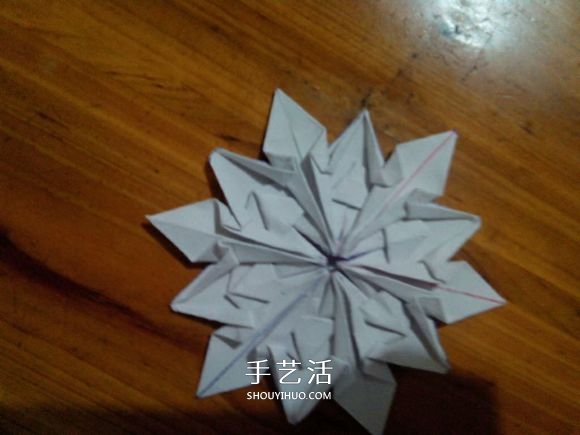 3D立體雪花的折紙圖解 復(fù)雜精美雪花的折法 -  rpnrmr.com