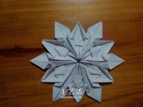 3D立體雪花的折紙圖解 復(fù)雜精美雪花的折法 -  rpnrmr.com