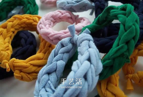 舊T恤編織手鏈的方法 粗獷風(fēng)男士手鏈DIY -  rpnrmr.com