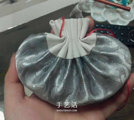 手工香包的做法圖解 端午節(jié)布藝香包制作方法 -  rpnrmr.com