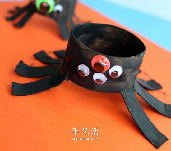 幼兒手工制作卷紙筒蜘蛛 萬圣節(jié)變異蜘蛛做法 -  rpnrmr.com