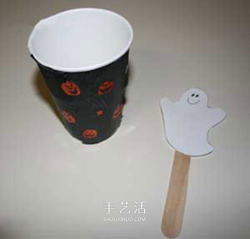 萬圣節(jié)玩具手工小制作 利用紙杯制作幽靈玩具 -  rpnrmr.com