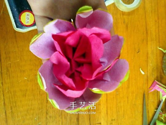 月季花的折法簡單易學(xué) 情人節(jié)月季花手工制作 -  rpnrmr.com