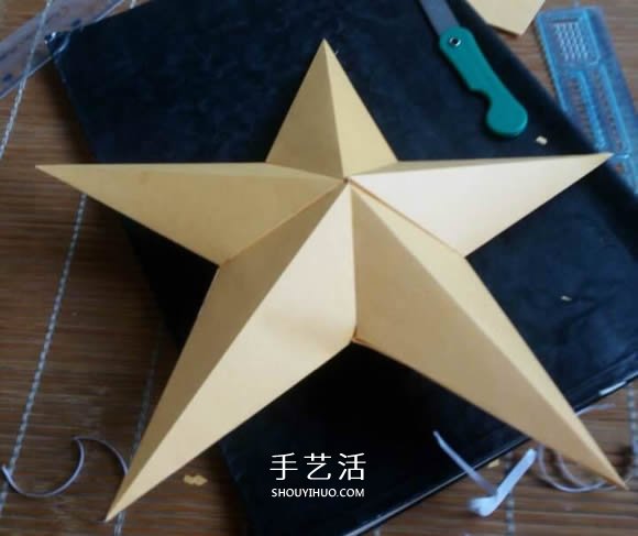如何用卡紙做五角星 立體五角星的折法圖解 -  rpnrmr.com