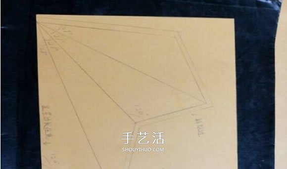 如何用卡紙做五角星 立體五角星的折法圖解 -  rpnrmr.com