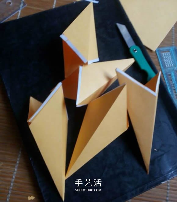 如何用卡紙做五角星 立體五角星的折法圖解 -  rpnrmr.com
