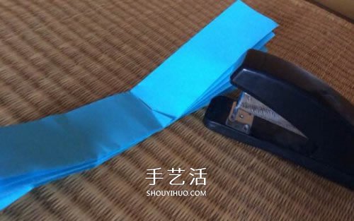 幼兒折紙花教程 最簡單八瓣花的折法圖解 -  rpnrmr.com
