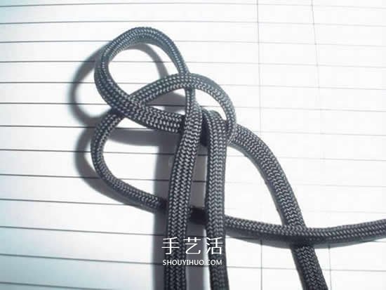 男士傘繩手繩的編法 簡(jiǎn)潔陽(yáng)剛男手鏈編織圖 -  rpnrmr.com