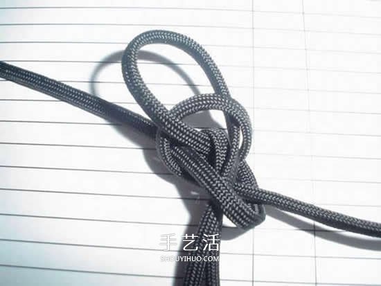 男士傘繩手繩的編法 簡(jiǎn)潔陽(yáng)剛男手鏈編織圖 -  rpnrmr.com