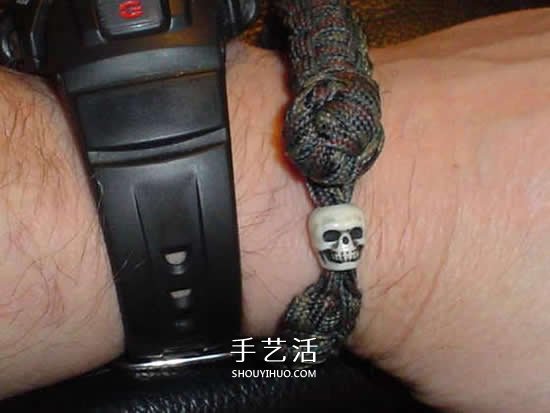男士傘繩手繩的編法 簡(jiǎn)潔陽(yáng)剛男手鏈編織圖 -  rpnrmr.com