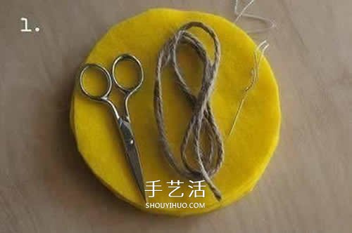 不織布繡球的做法圖片 自制新年繡球掛飾圖解 -  rpnrmr.com