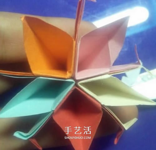 五張紙折紙花的教程 組合式五瓣花怎么折圖解 -  rpnrmr.com