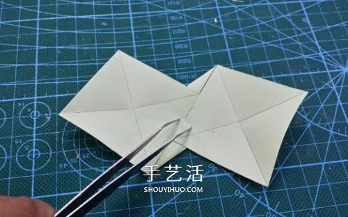怎么折紙星星花球圖解 發(fā)射光芒立體星星的折法 -  rpnrmr.com