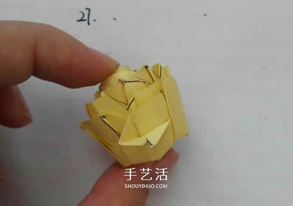 五瓣佐藤玫瑰折法圖解 怎么折佐藤玫瑰花步驟 -  rpnrmr.com