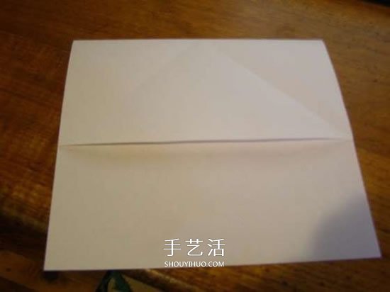 飛得更快更遠(yuǎn)！ 簡(jiǎn)單紙飛機(jī)的折紙方法圖解 -  rpnrmr.com