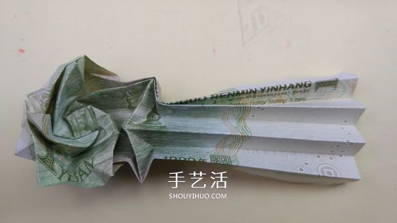紙幣折心花怒放的方法 情人節(jié)愛心玫瑰花折法 -  rpnrmr.com