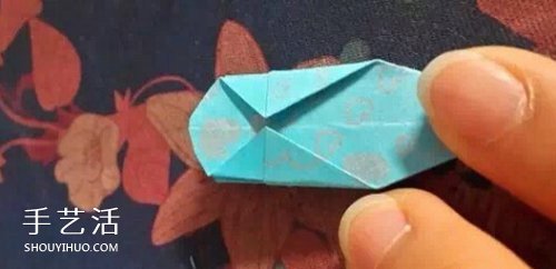 一張紙折幸運(yùn)草的折法圖解 折紙步驟挺簡(jiǎn)單 -  rpnrmr.com