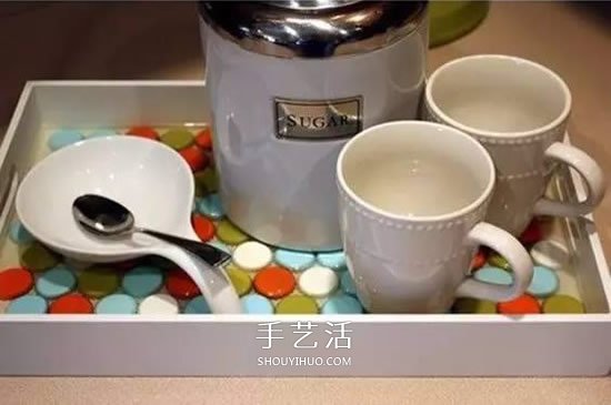 瓶蓋廢物利用 把木托盤(pán)改造成泡茶墊子的方法 -  rpnrmr.com