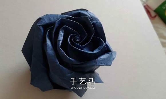 折紙玫瑰花教程 漂亮貝利爾玫瑰的折法步驟 -  rpnrmr.com