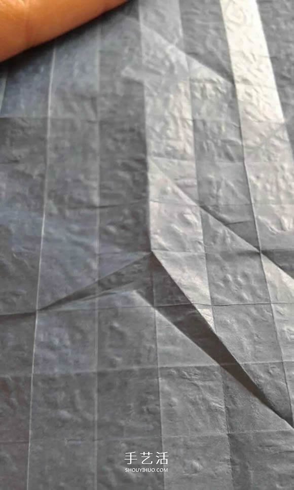 折紙玫瑰花教程 漂亮貝利爾玫瑰的折法步驟 -  rpnrmr.com