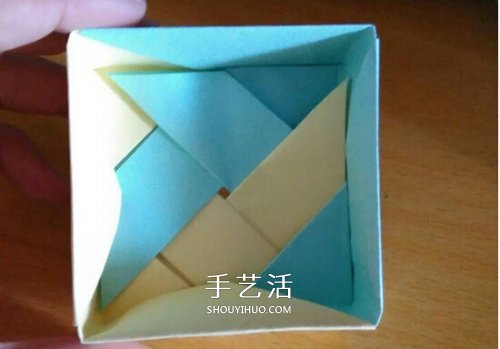 風(fēng)車盒子怎么折圖解教程 方形風(fēng)車禮盒的折法 -  rpnrmr.com