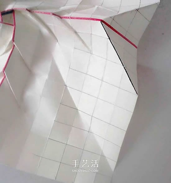 情人節(jié)前練練手 美麗紙玫瑰花的折疊步驟圖 -  rpnrmr.com