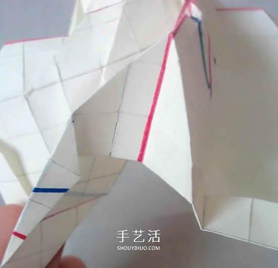 情人節(jié)前練練手 美麗紙玫瑰花的折疊步驟圖 -  rpnrmr.com