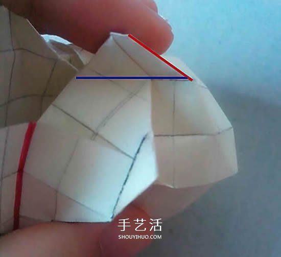 情人節(jié)前練練手 美麗紙玫瑰花的折疊步驟圖 -  rpnrmr.com