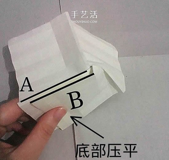 情人節(jié)前練練手 美麗紙玫瑰花的折疊步驟圖 -  rpnrmr.com