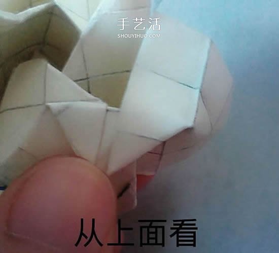 情人節(jié)前練練手 美麗紙玫瑰花的折疊步驟圖 -  rpnrmr.com