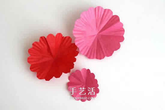 節(jié)日花環(huán)DIY 簡單蛋糕紙做花環(huán)的方法圖解 -  rpnrmr.com