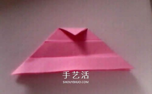 簡(jiǎn)單紙玫瑰花的折法 像是還未完全綻放的結(jié)構(gòu) -  rpnrmr.com